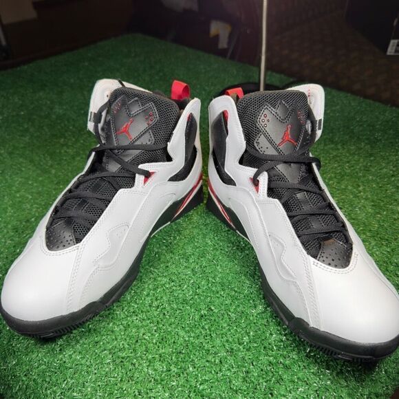 AIR JORDAN TRUE FLIGHT - Men’s Basketball Shoes - SIZE 10 main image 8